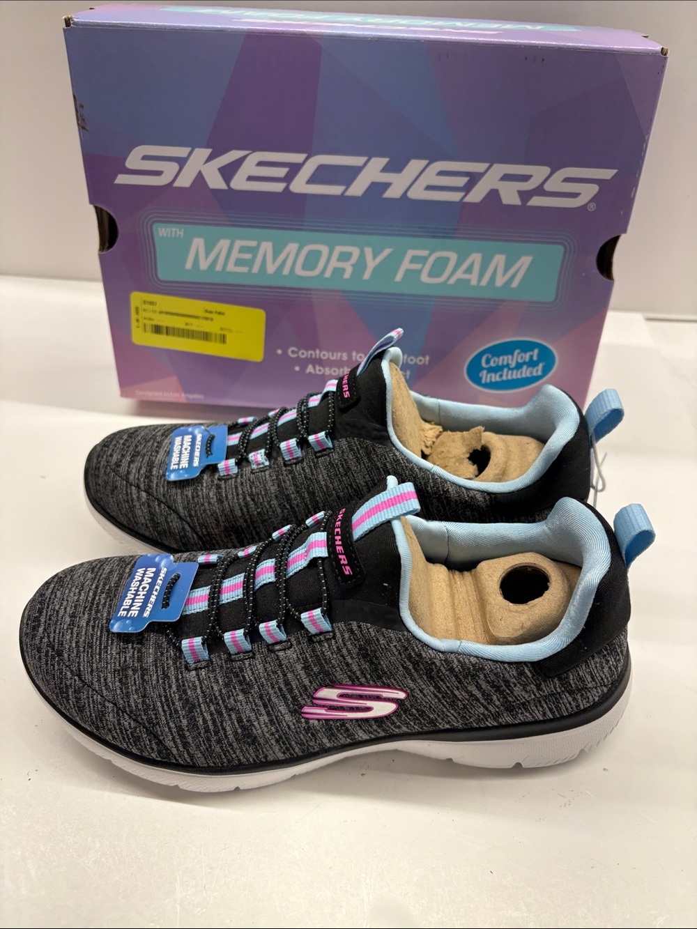 NEW Skechers Black and Pink Slip-On Memory Foam Sneakers Women’s size 6